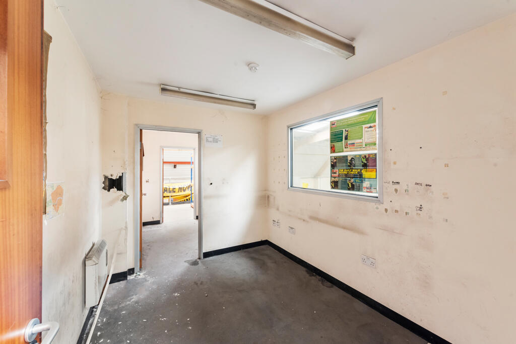 Additional image 7 of 20-24, Mayday Road, Croydon, CR7 7HL