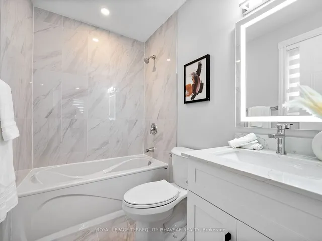 Additional image 27 of 4692 Owl Circ