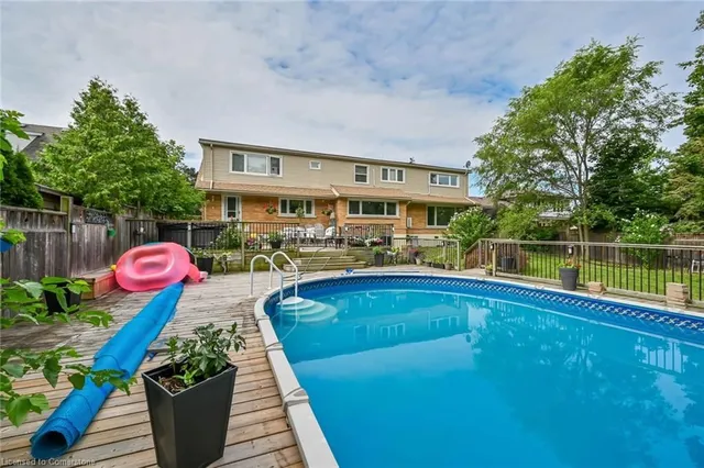 Additional image 43 of 10 Douglas Pl