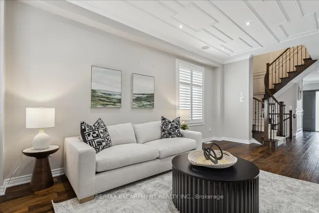 Additional image 12 of 4264 Adobe Gate