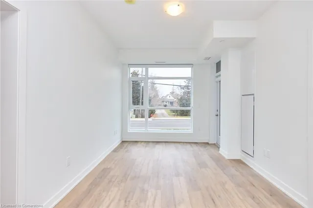 Additional image 19 of 600 North Service Rd Unit 108