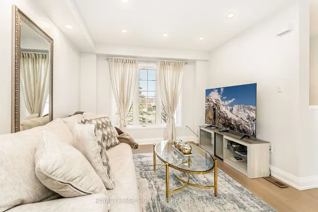 Additional image 5 of 4950 Albina Way Unit 40