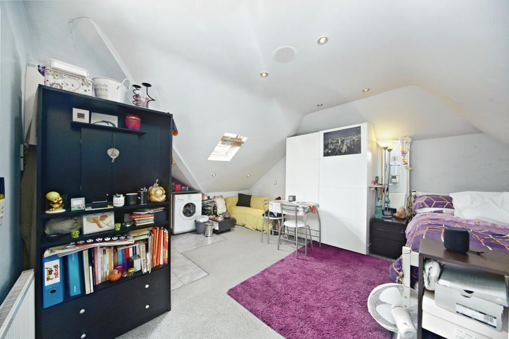 Additional image 10 of 5 Norbury Avenue, Thornton Heath, CR7