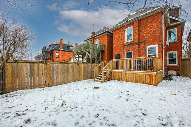 Additional image 49 of 76 Wellington St N/S St