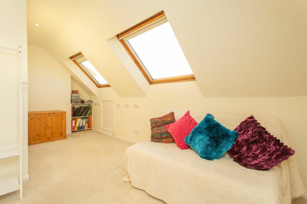 Additional image 21 of Dover Road, Guston, CT15