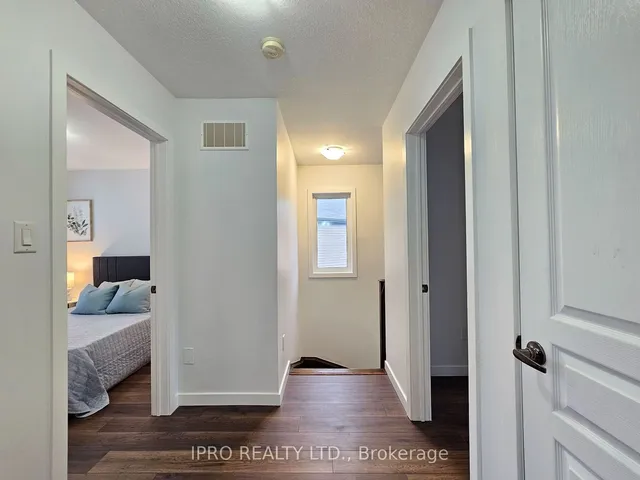 Additional image 18 of 128 Crafter Cres