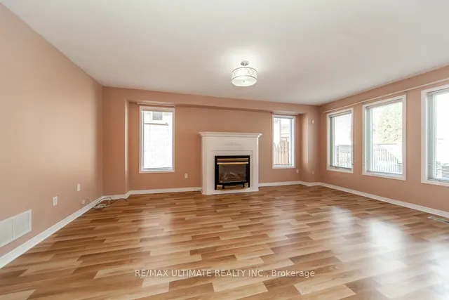 Additional image 28 of 5523 Loon Lake Ave