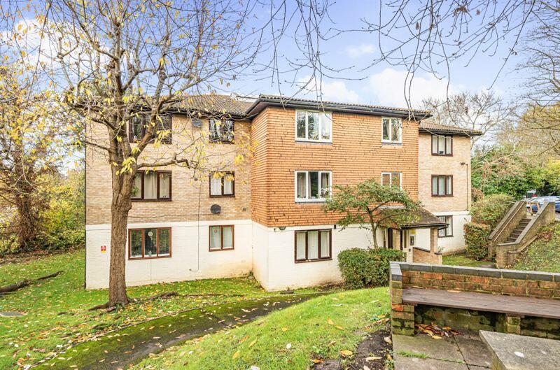 Additional image 8 of Fairbairn Close, Purley