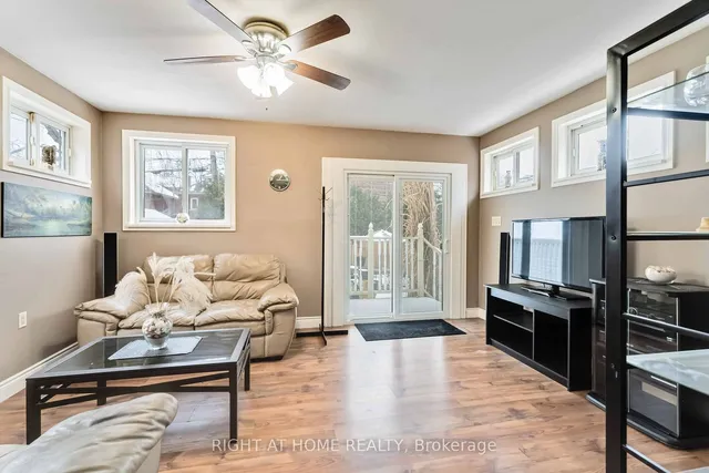 Additional image 15 of 14 Huxley Ave