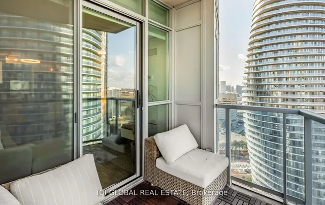 Additional image 34 of 70 Absolute Ave Unit 2410