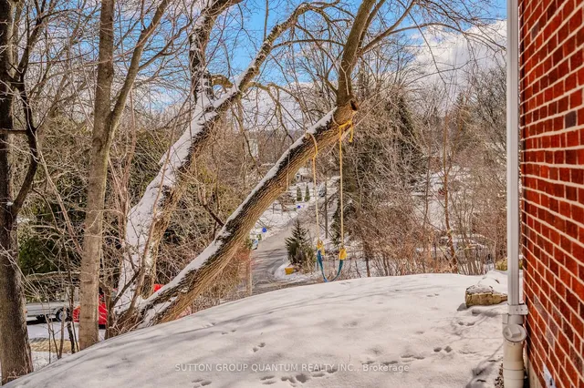 Additional image 32 of 15 Mayfair Ave