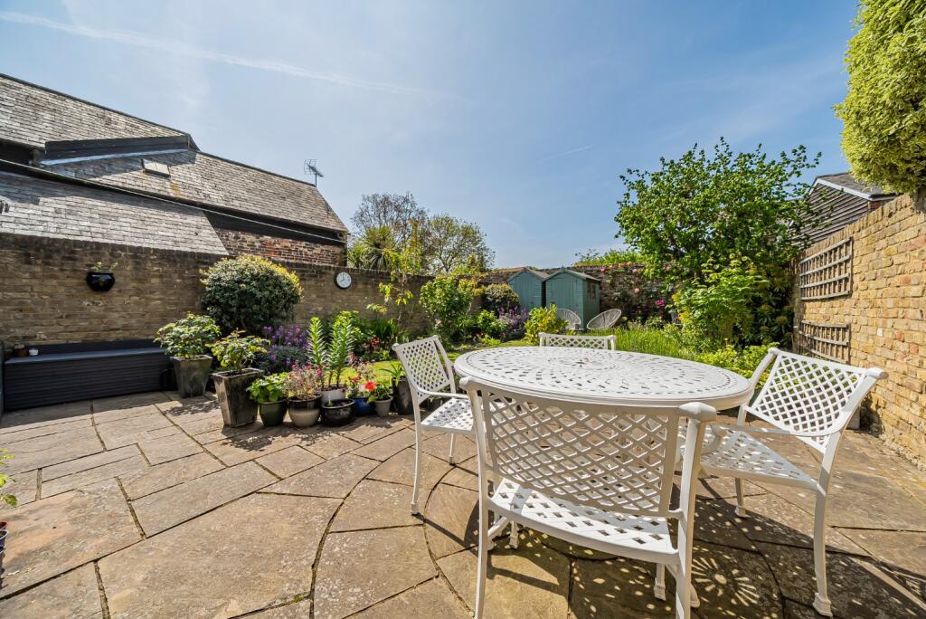 Additional image 18 of New Street, Sandwich