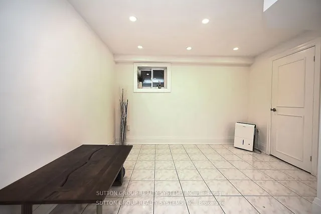 Additional image 26 of 400 Bloor St Unit 68