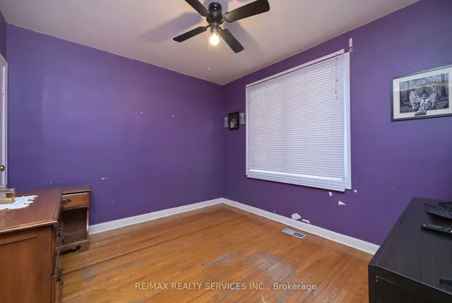 Additional image 13 of 4 Garden Ave