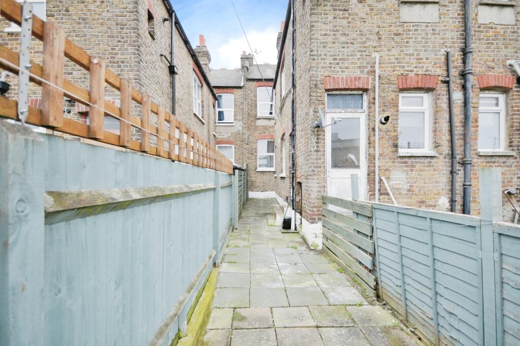 Additional image 16 of Hythe Road, THORNTON HEATH, Surrey, CR7