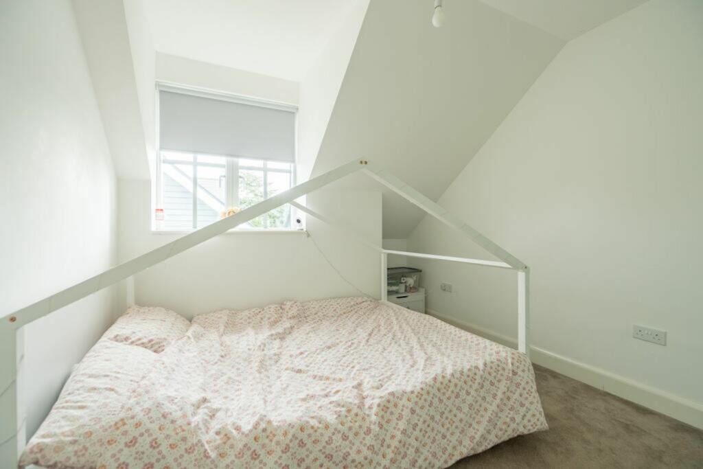 Additional image 7 of Downs Road, East Studdal, CT15