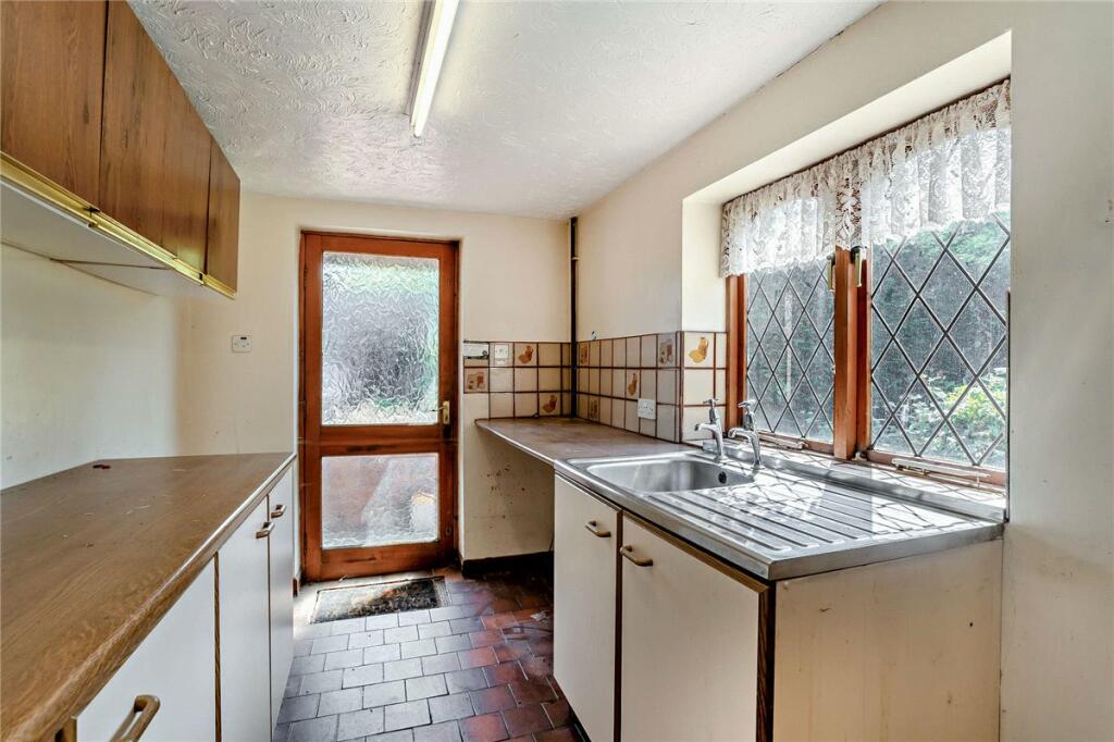Additional image 18 of Maw Green Road, Coppenhall, Crewe, Cheshire, CW1