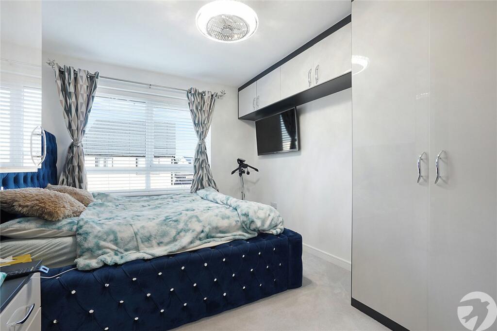 Additional image 7 of Everard Road, Greenhithe, Kent, DA9