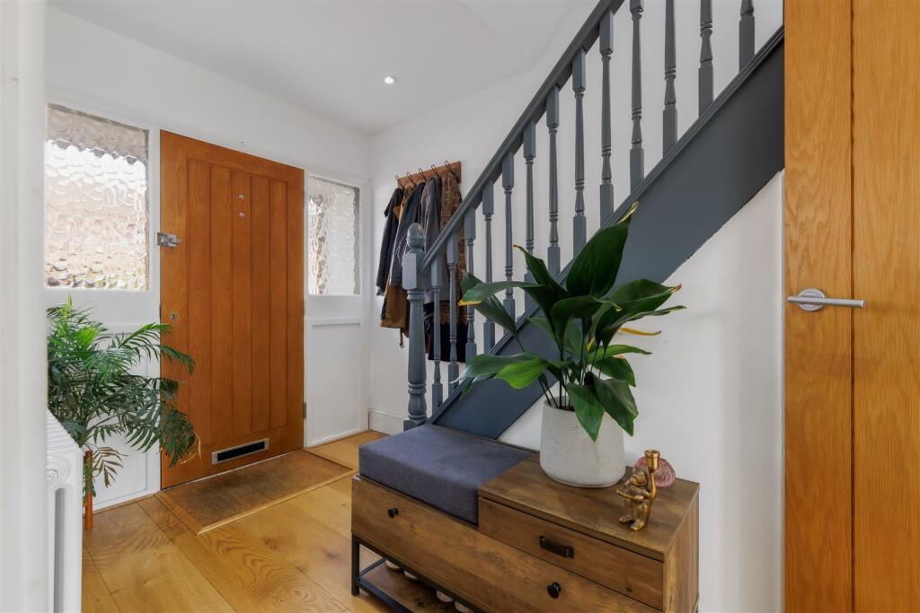 Additional image 5 of High View Road, Leamington Spa