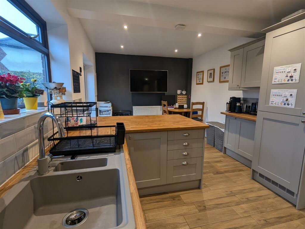 Additional image 15 of Brading Road, Nuneaton