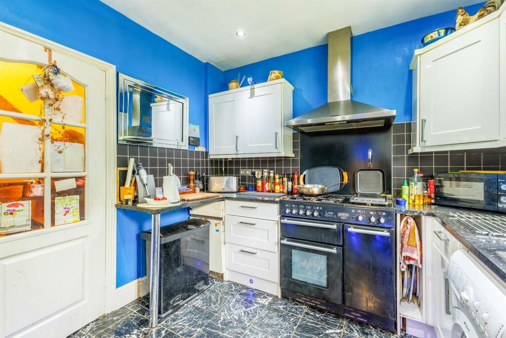 Additional image 12 of Nuneaton Road, Bulkington