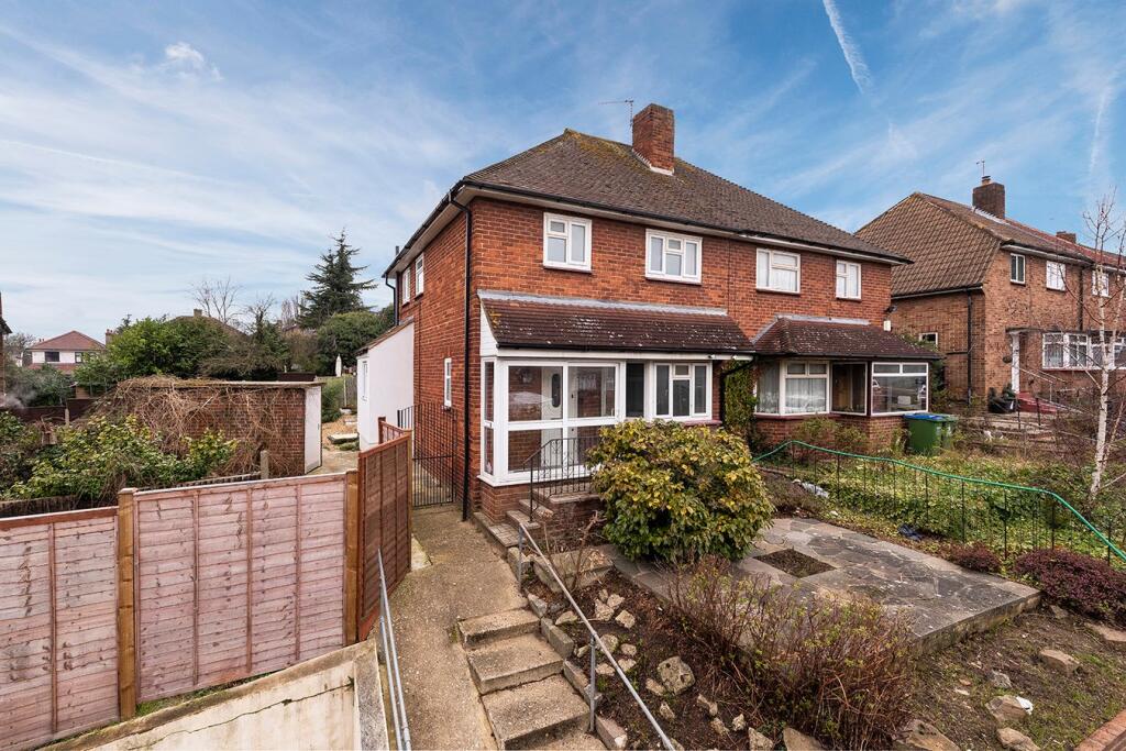 Additional image 16 of Faygate Crescent, South Bexleyheath, DA6