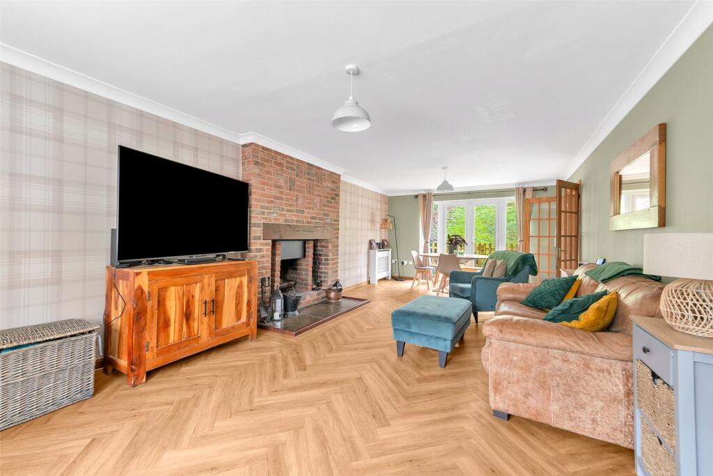 Additional image 28 of Meadow Lane, Meopham, Kent, DA13