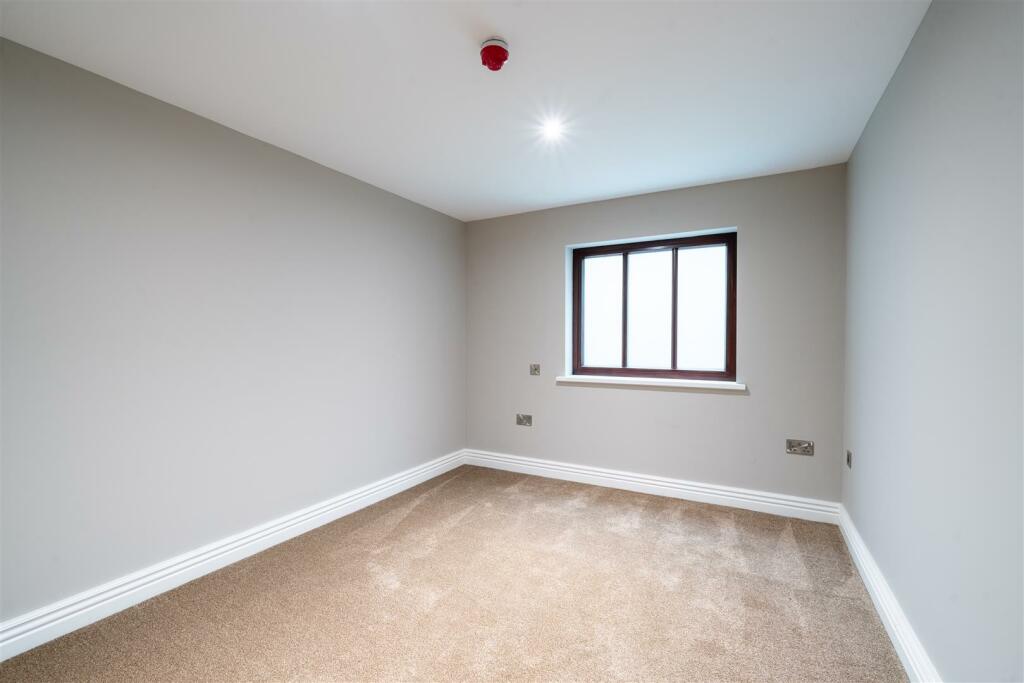 Additional image 17 of Apt 7, Riber Castle, Riber, Matlock, Derbyshire, DE4 5JU