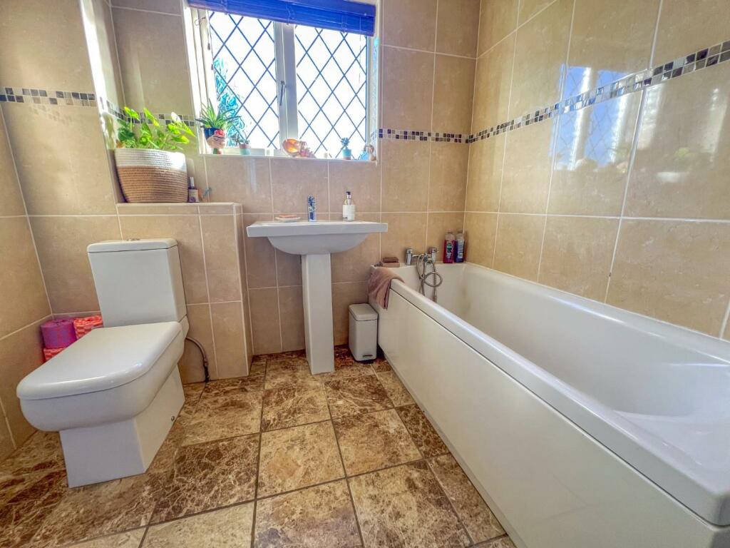Additional image 15 of Higham Lane, Nuneaton