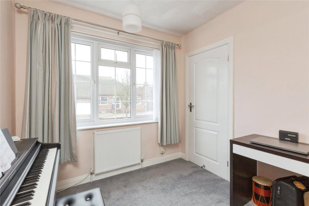 Additional image 9 of The Drive, GRAVESEND, Kent, DA12