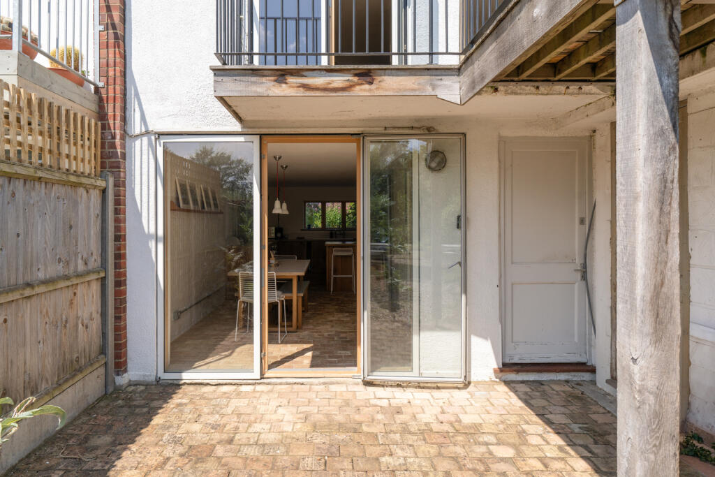 Additional image 14 of Island Wall, Whitstable, Kent