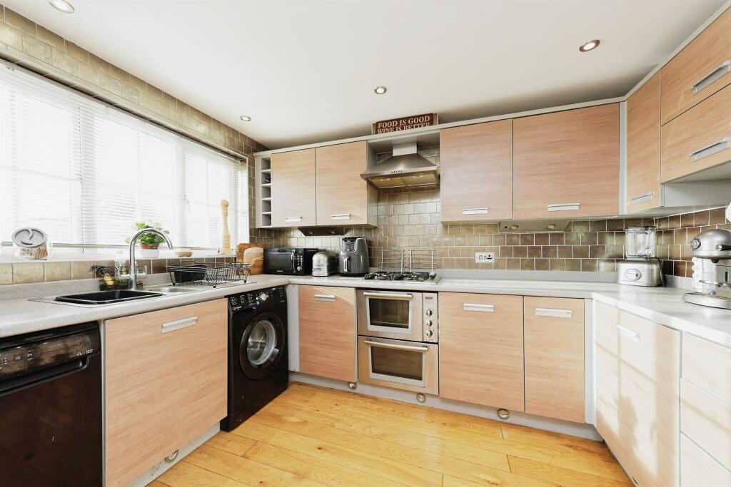 Additional image 18 of Eversleigh Rise, Whitstable