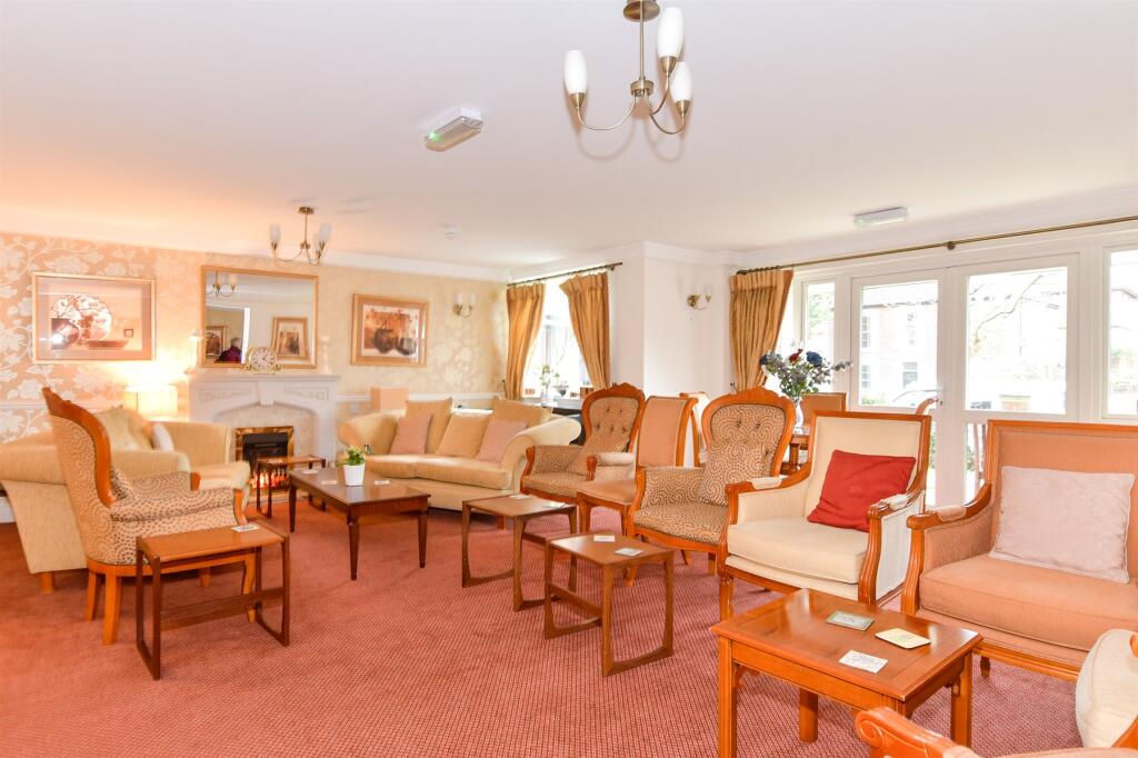 Additional image 10 of East Street, Hythe, Kent