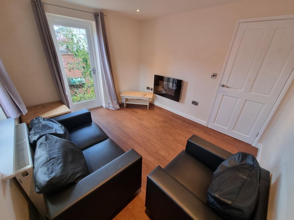 Additional image 5 of 6 Princes Court, Princes Street