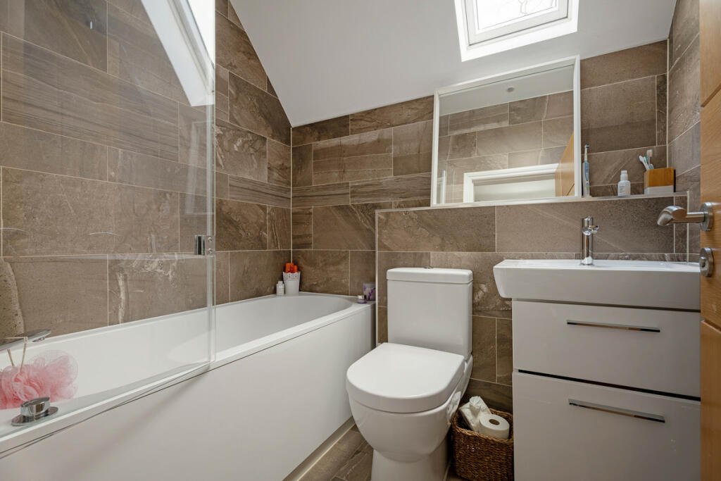 Additional image 23 of Hall Lane Harbury, Warwickshire, CV33 9HG