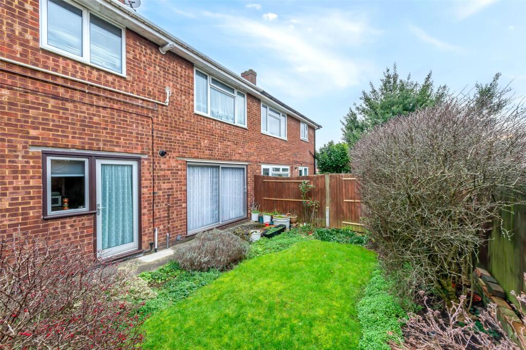 Additional image 8 of Rossland Close, Gravel Hill, Bexleyheath, Kent, DA6
