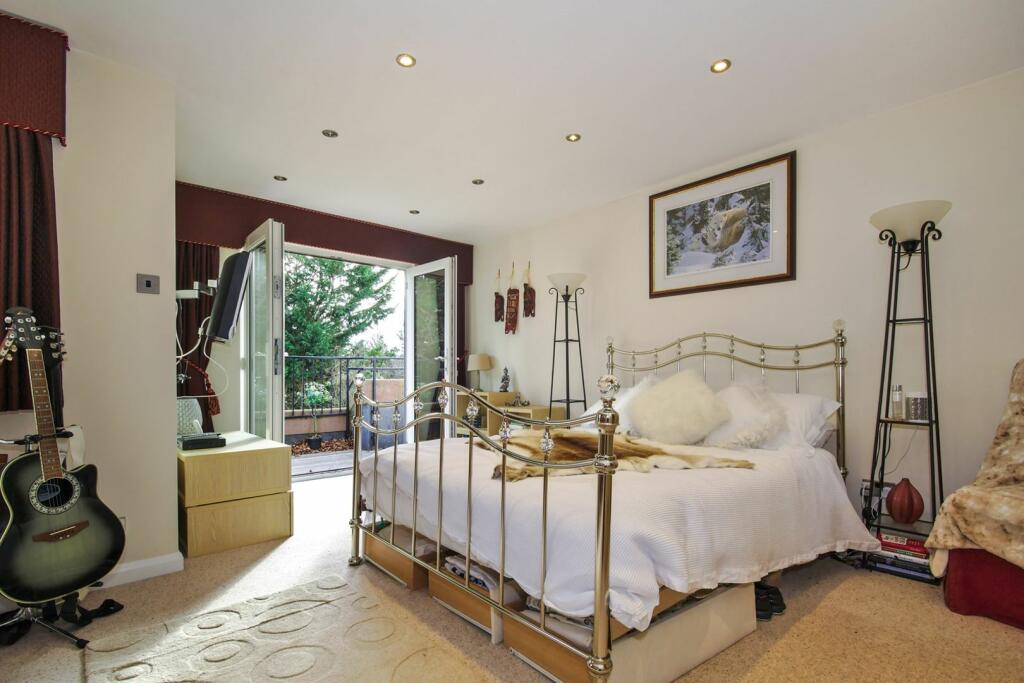 Additional image 8 of Royal Oak Road, Bexleyheath, DA6