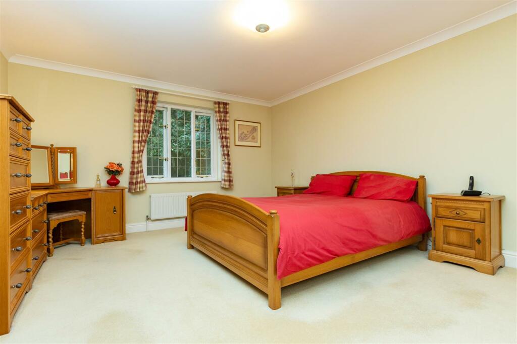 Additional image 11 of Walton Way, Wellesbourne