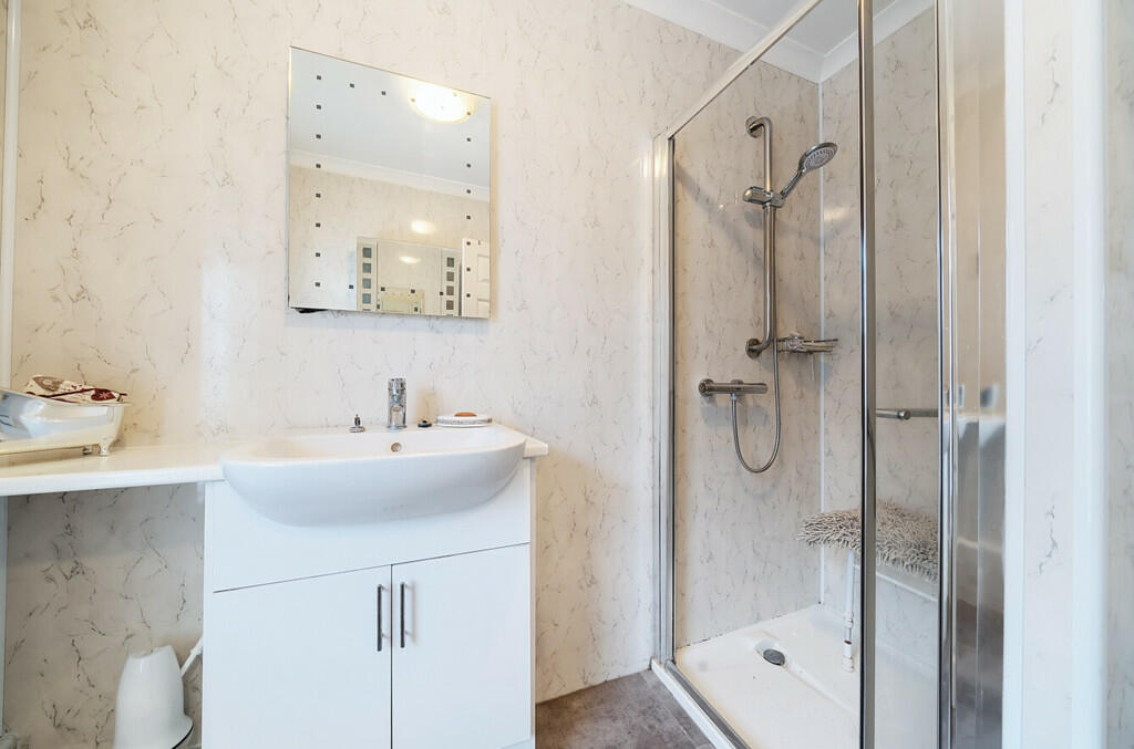 Additional image 10 of Oakley Park, Bexley, DA5 3EG