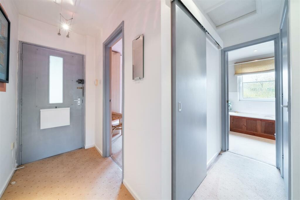 Additional image 10 of 10 Bank Gardens, Matlock, DE4 3WA