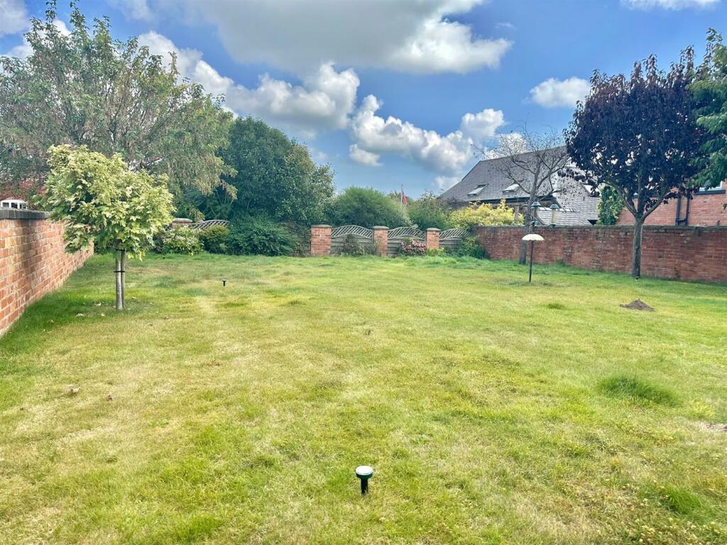 Additional image 31 of Chester Road, Stoke, Nantwich, Cheshire