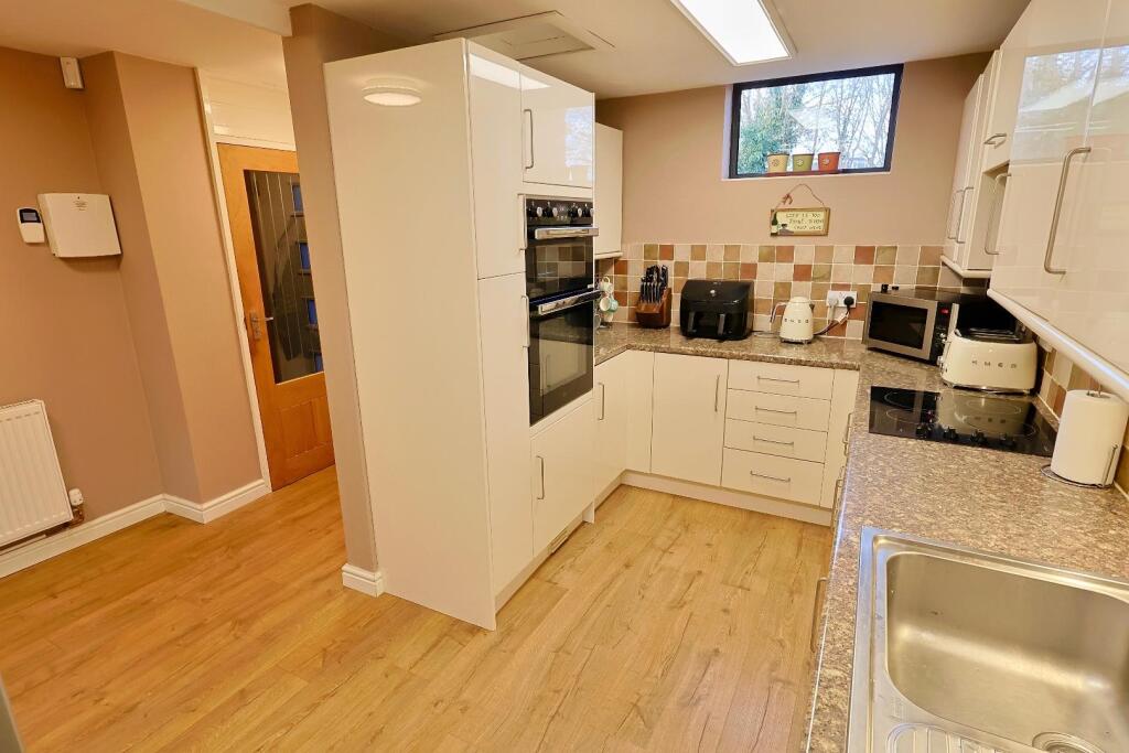 Additional image 12 of North House, Ousterne Lane, Fillongley, Coventry - FIELD VIEWS & SOUTH FACING GARDEN