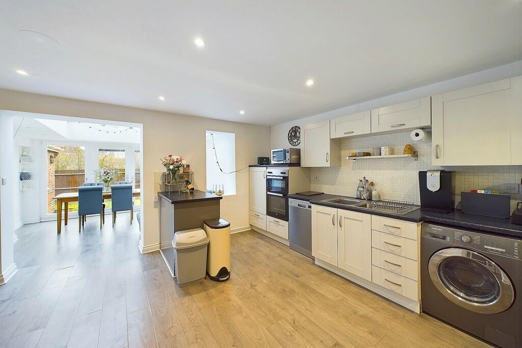 Additional image 22 of Costard Avenue, Warwick