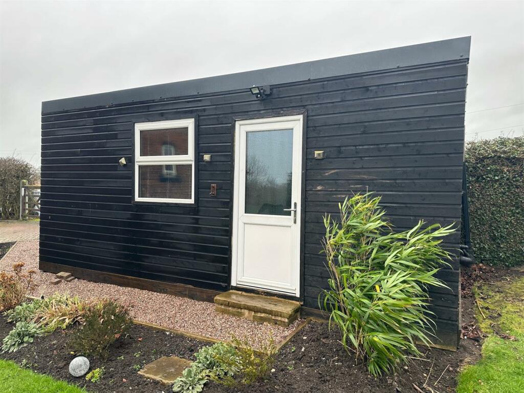 Additional image 30 of Middlewich Road, Leighton, Cheshire