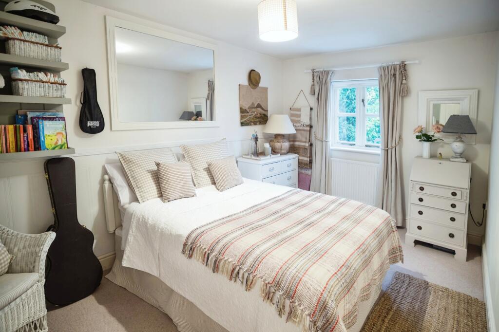 Additional image 20 of Warwick Road, Warwick, CV35