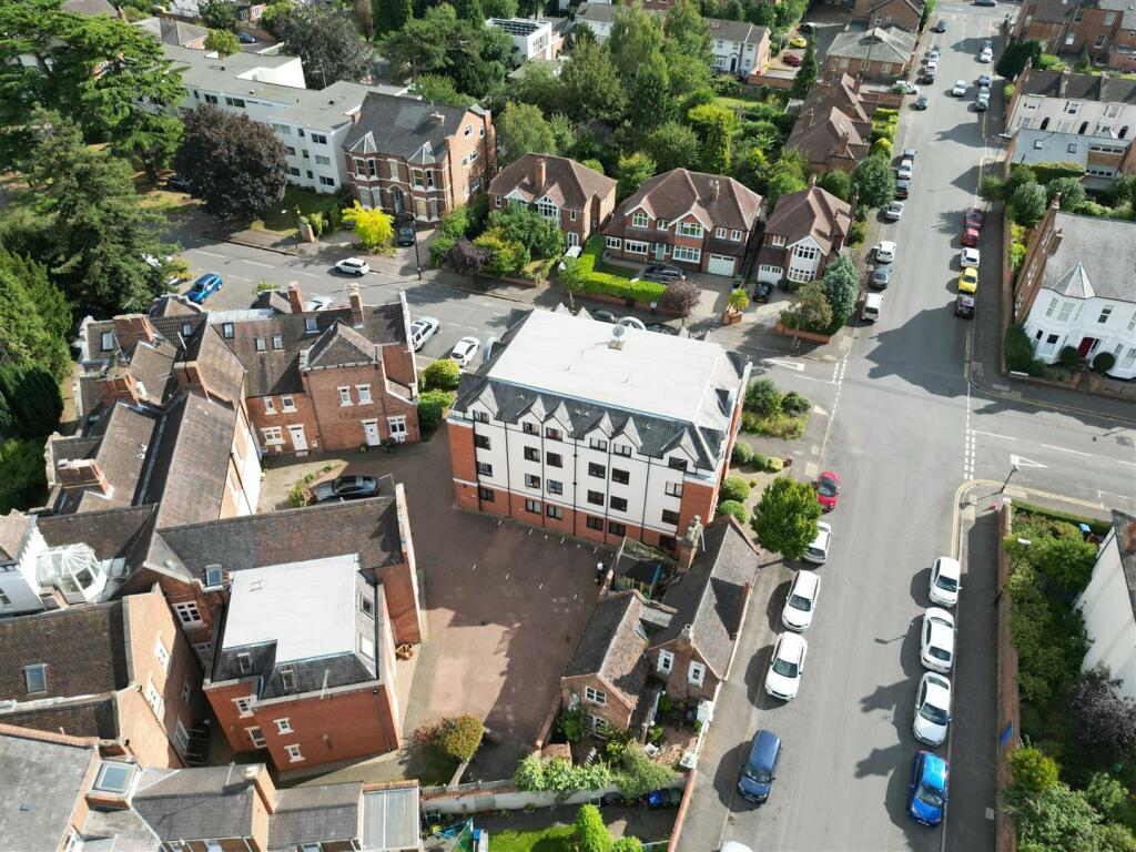 Additional image 16 of Russell Terrace, Leamington Spa