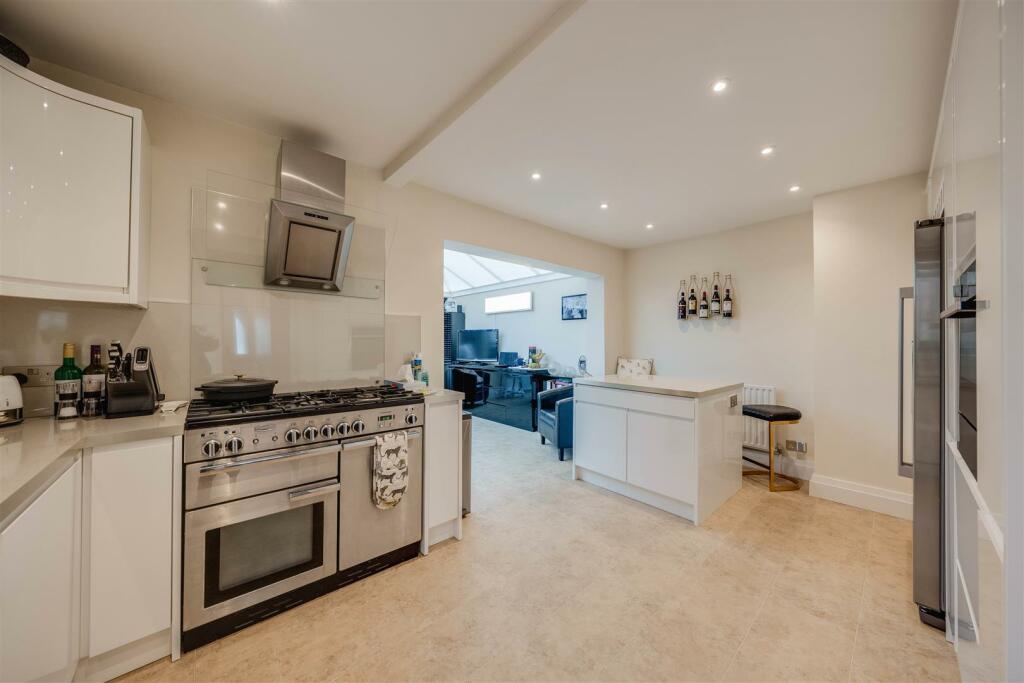 Additional image 7 of Broomhill Road, Dartford