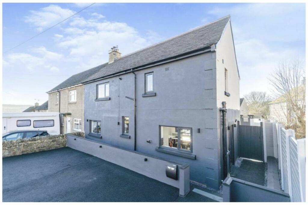 Primary image of Grove Place, Bakewell, DE45