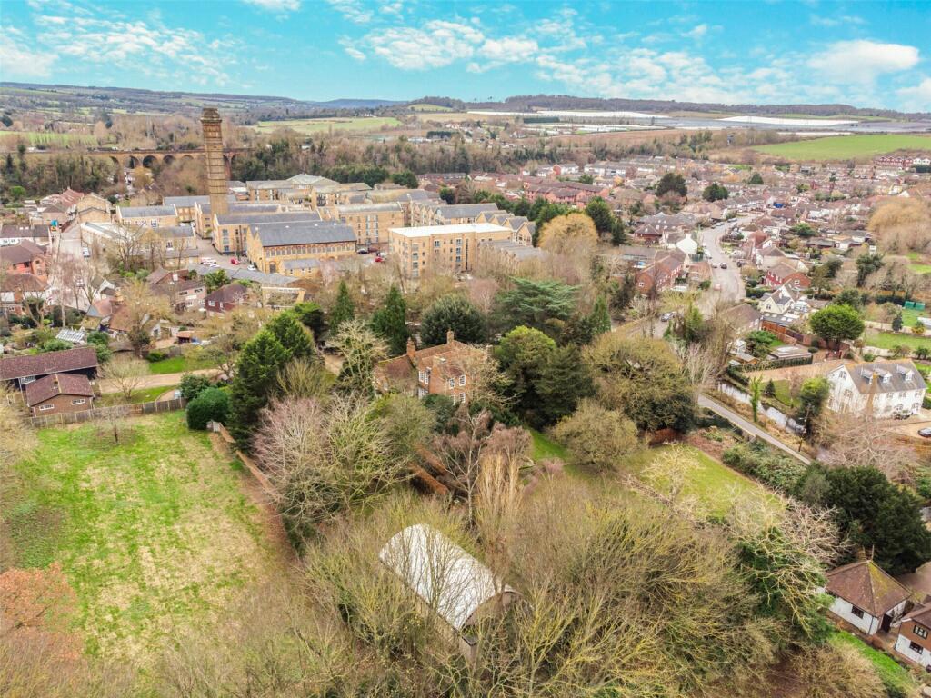 Additional image 34 of Holmesdale Road, South Darenth, Kent, DA4