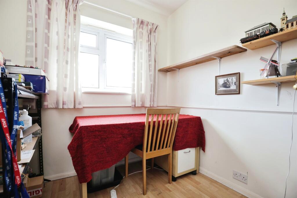 Additional image 16 of Shakespeare Gardens, RUGBY